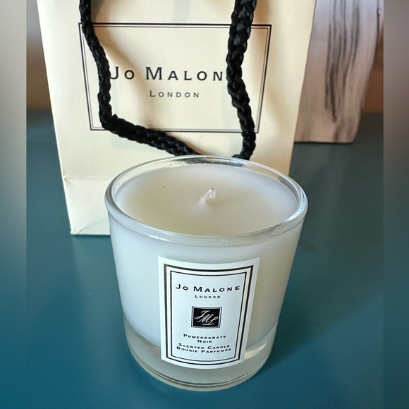 Jo Malone Pomegranate Noir Scented Mini Candle & Small Bag - Picture 3 of 3